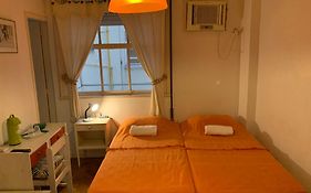 Quartos em Apartamento Copacabana